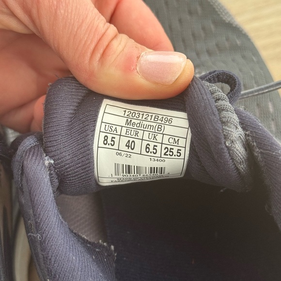 BROOKS 11 DYAD DNA ombré purple/charcoal Size Women’s 8.5 - Picture 8 of 9